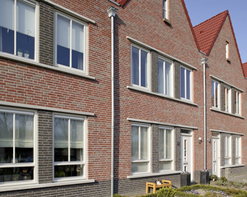 Metselsteen rood genuanceerd geba 349 handvorm waalformaat.
