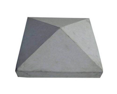 Paalmuts met punt beton grijs 37x37cm.