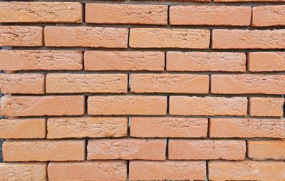 Metselsteen oranje genuanceerd handvorm waalformaat.