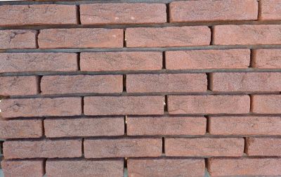 Metselsteen Waalrood donker speciaal handvorm waalformaat.