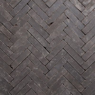 Gebakken waalformaat Geba 4025 zwart getrommeld.69,95 p/m2